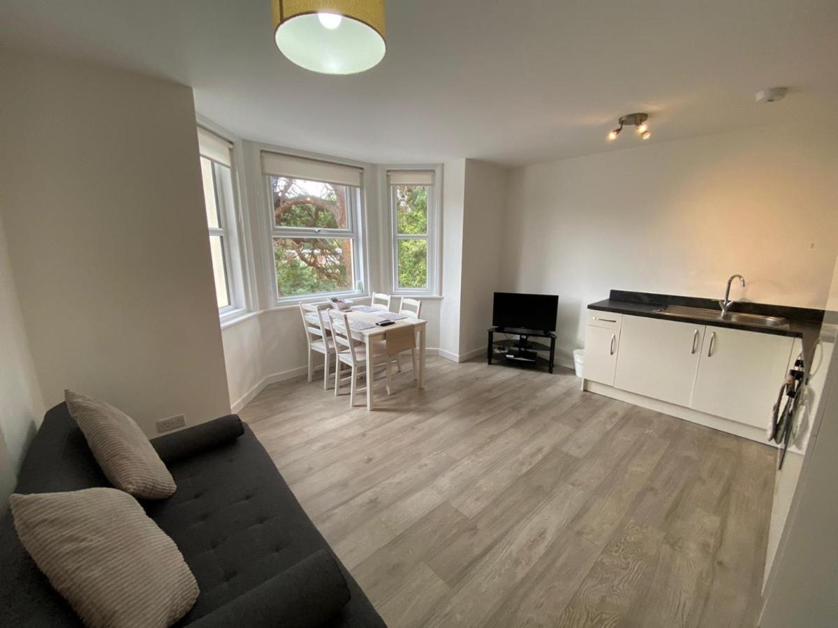 Appartement Seaside Living à Bornemouth Extérieur photo